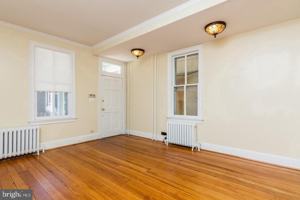 featured image of 151 Duke Of Gloucester St