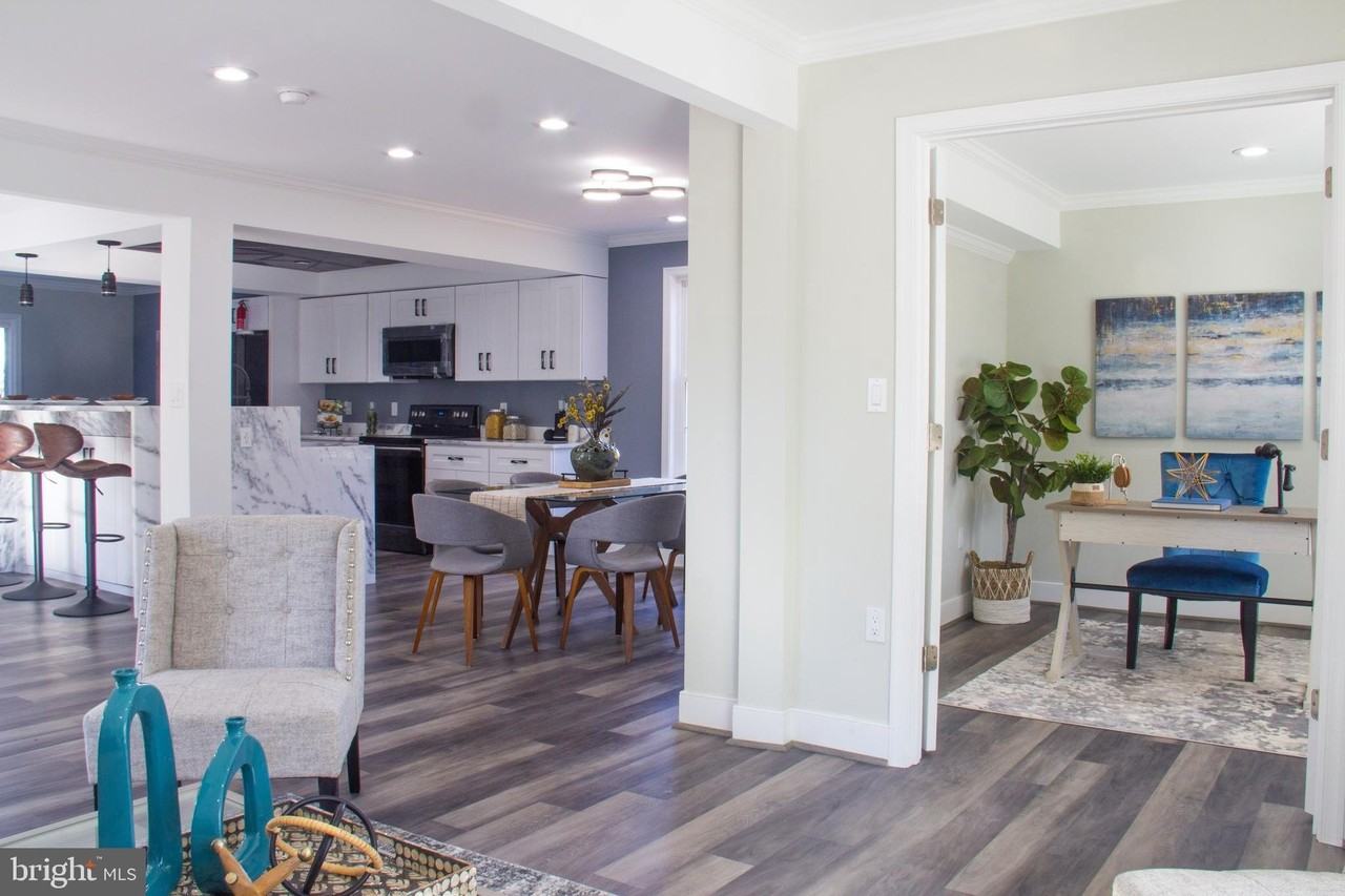 7624 Solley Rd - Photo 5 of 23