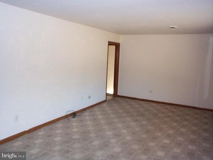 549 Burns Crossing Road - Photo 4 of 8