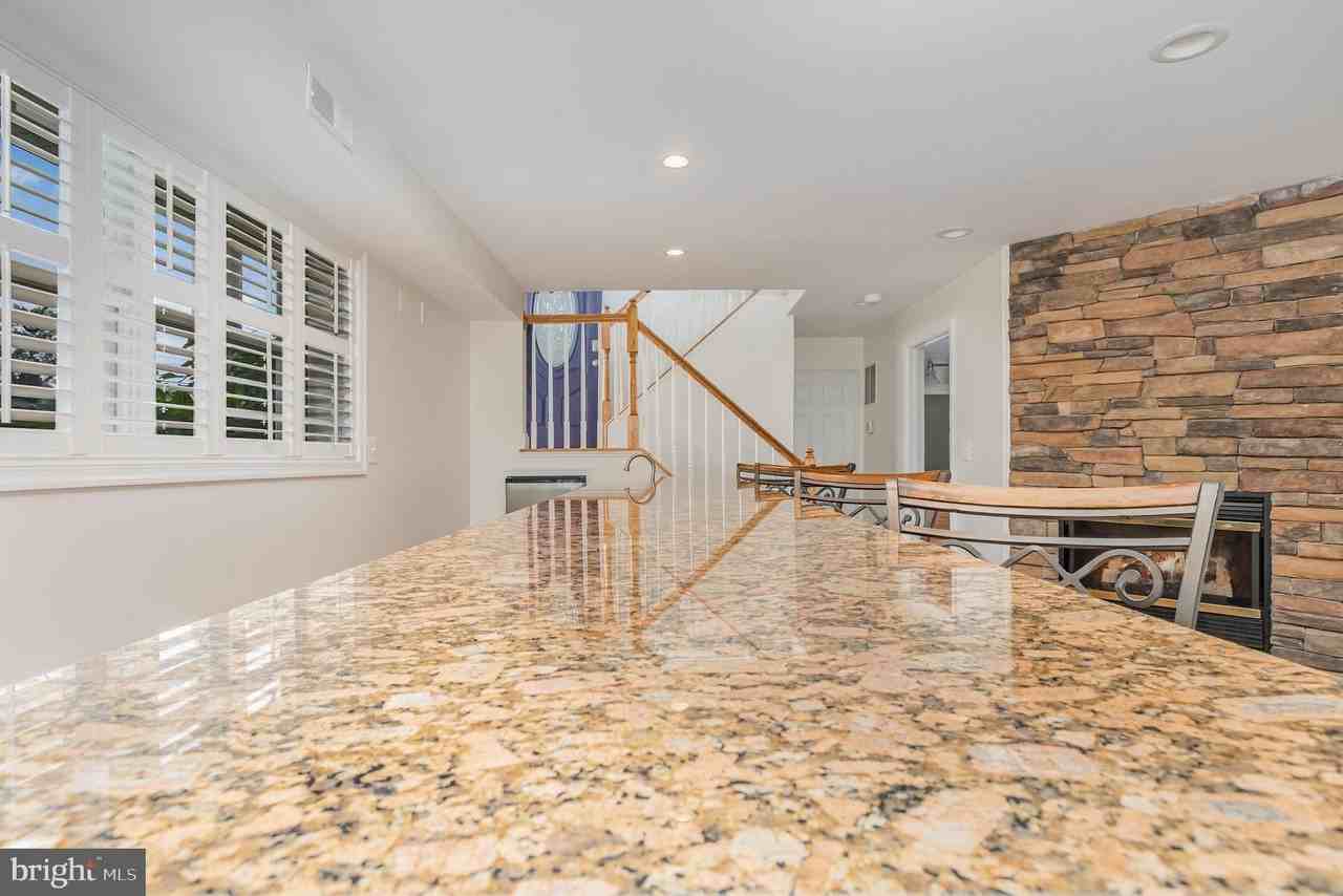 70 Johnson Rd - Photo 6 of 35