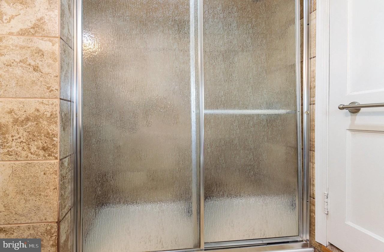 126 Prince George St Apt 4 #4 - Photo 6 of 15