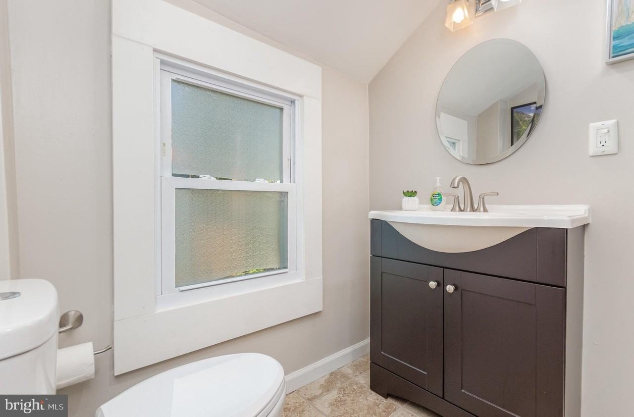 126 Prince George St Apt 4 #4 - Photo 7 of 15