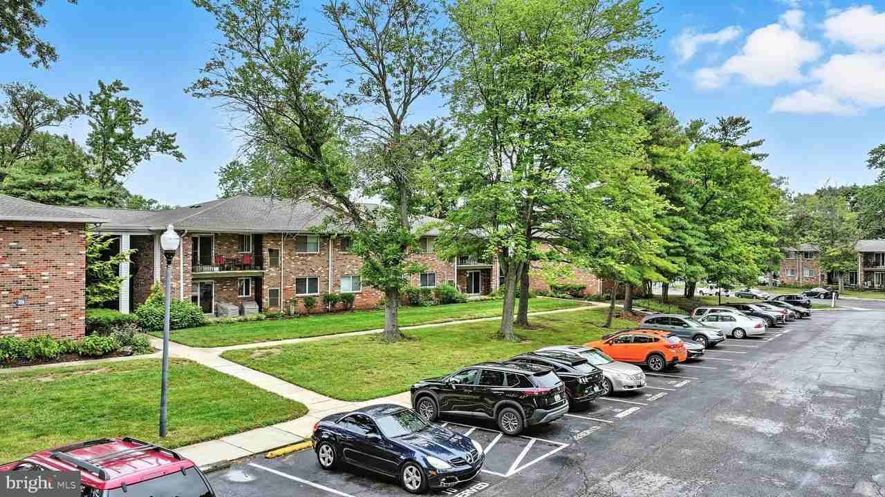 206F 206-F VICTOR Parkway unit: 206F #206F - Photo 3 of 21