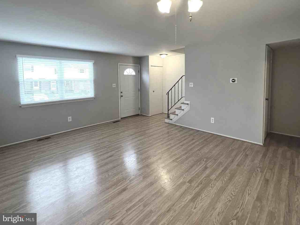 462 Longtowne Court - Photo 2 of 19