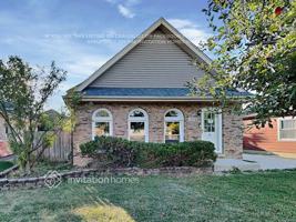 featured image of 10528 S 83rd Ave