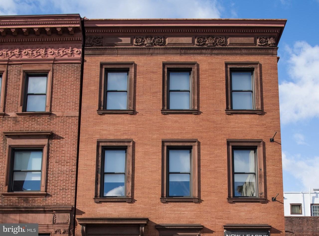 1304 Saint Paul St Unit 1br - Photo 4 of 32