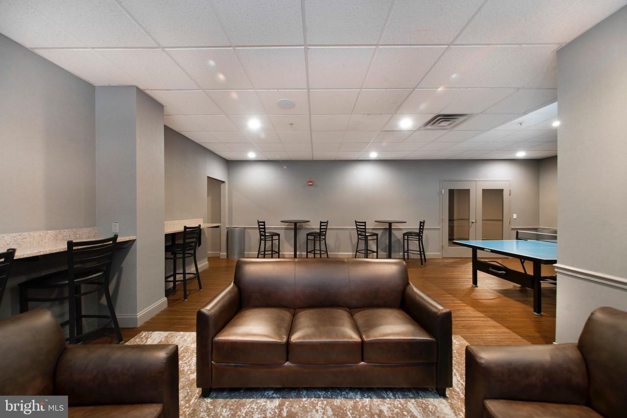 1123 North Eutaw Street - Photo 6 of 45