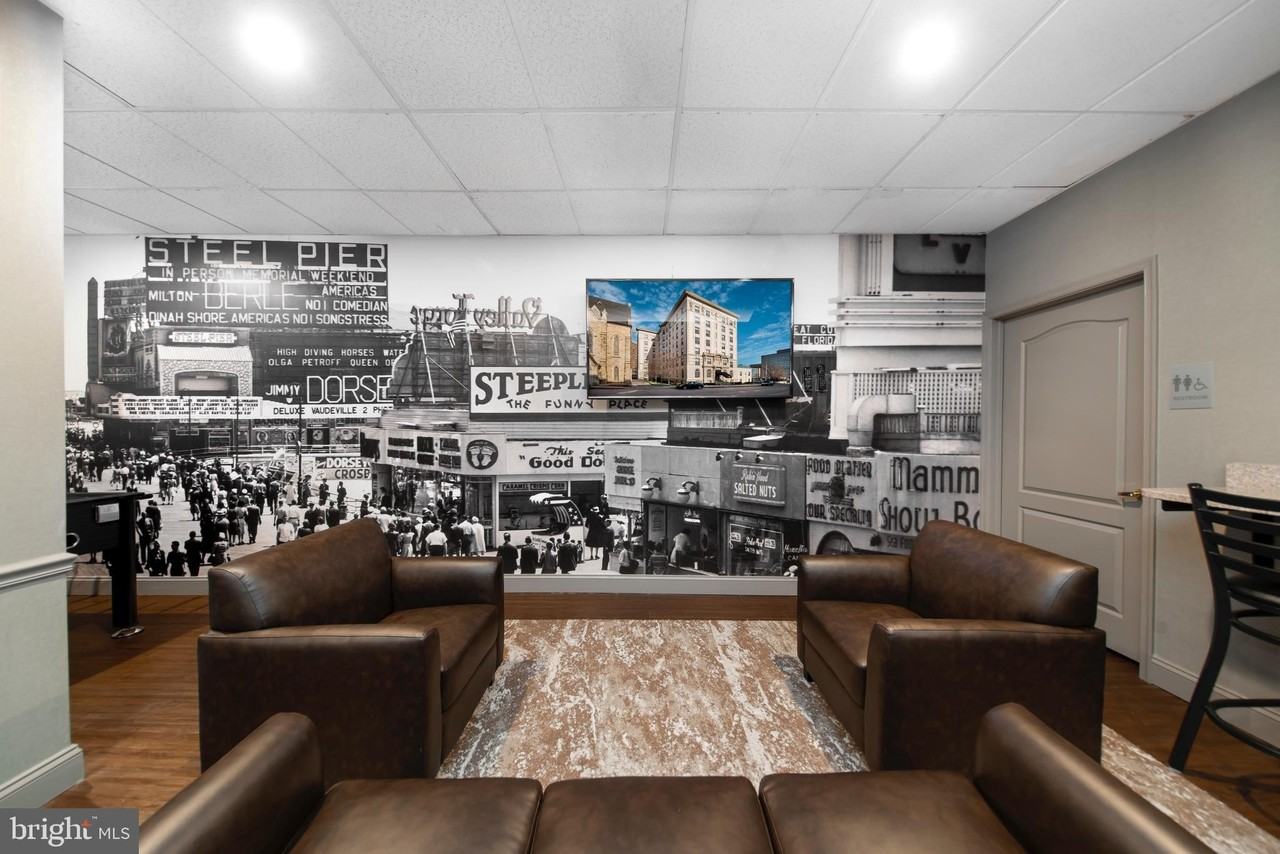 1123 North Eutaw Street - Photo 7 of 45