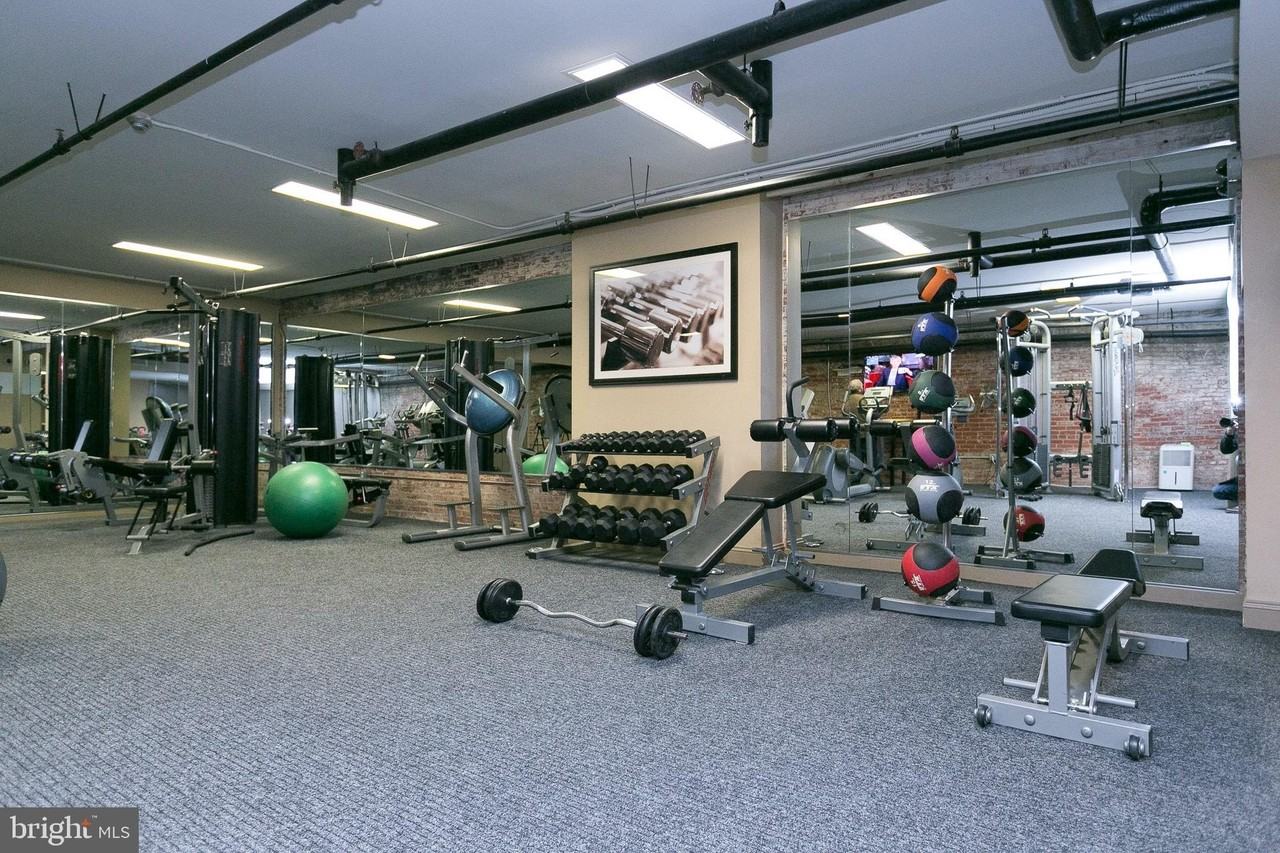 519 W Pratt St Unit 2br - Photo 3 of 50