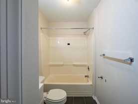 424 E North Ave Apt 2nd #2ndFL - Photo 1 of 1
