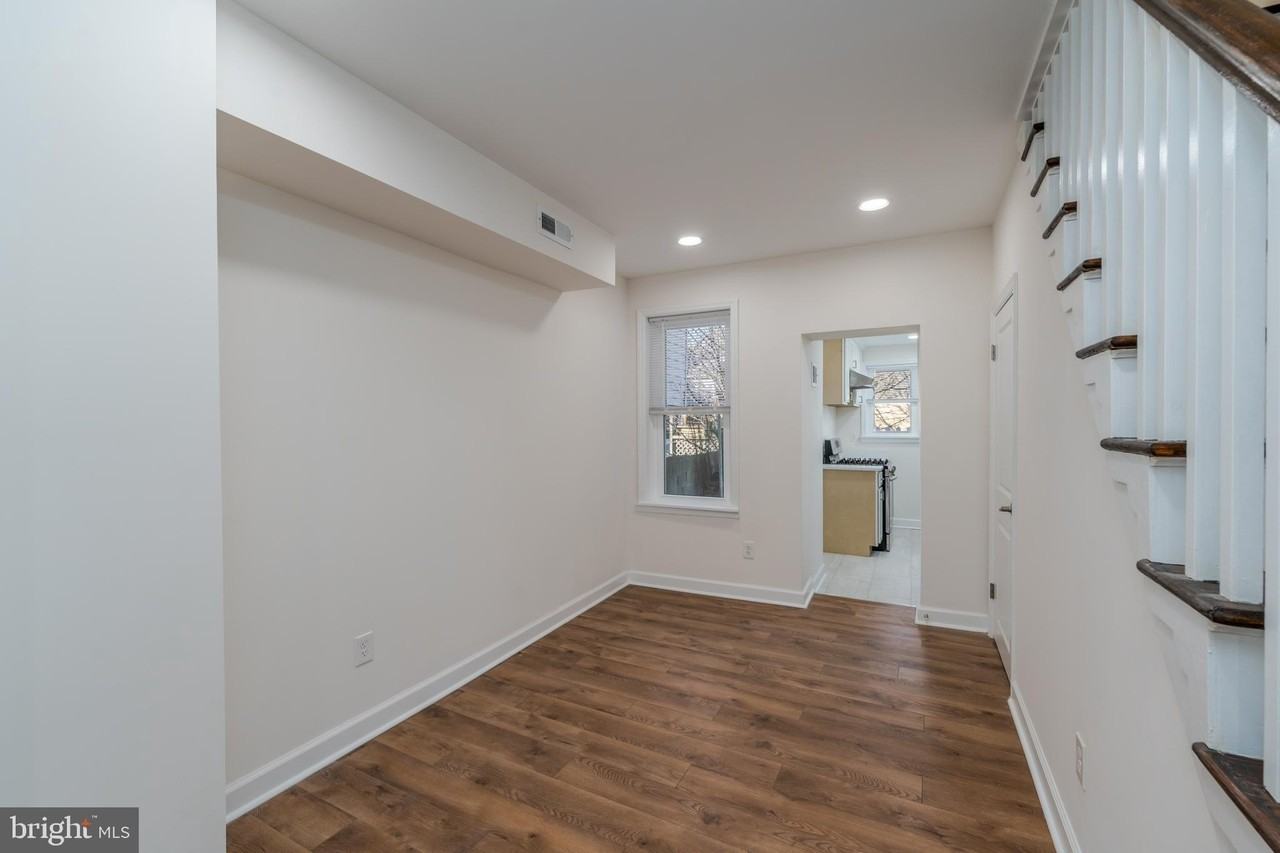 116 S Durham St - Photo 7 of 36