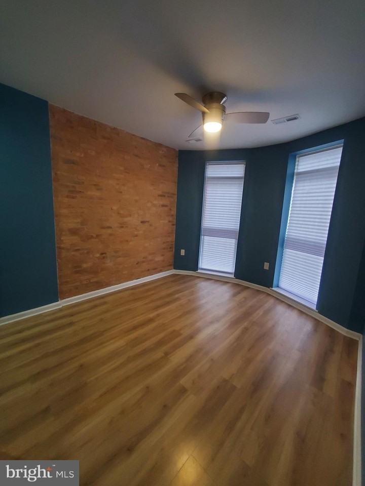 2720 Auchentoroly Ter Unit 1 #1 - Photo 3 of 21