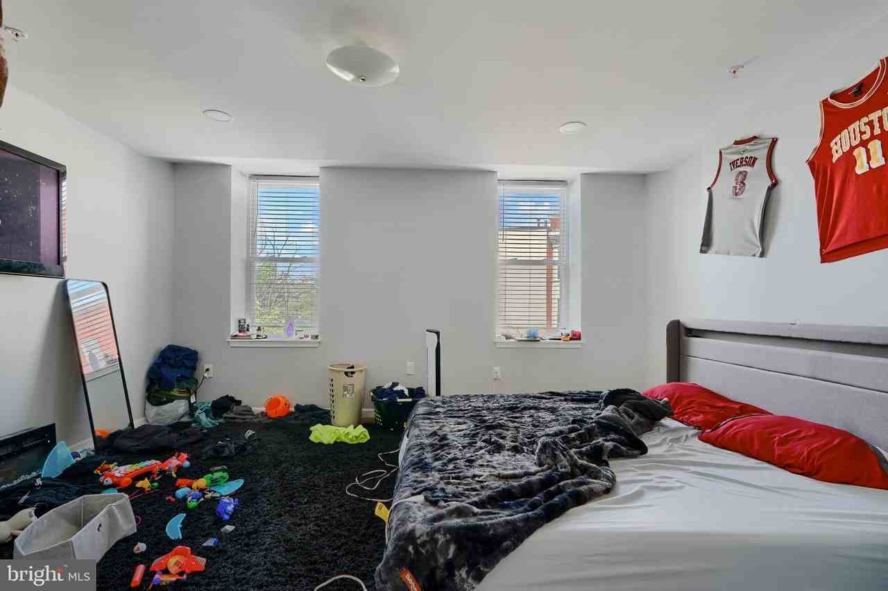 1729 Guilford Ave Apt 2 #2 - Photo 7 of 15