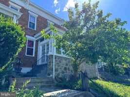 featured image of 2908 Erdman Ave