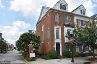 324 Scott St - Photo 1 of 1