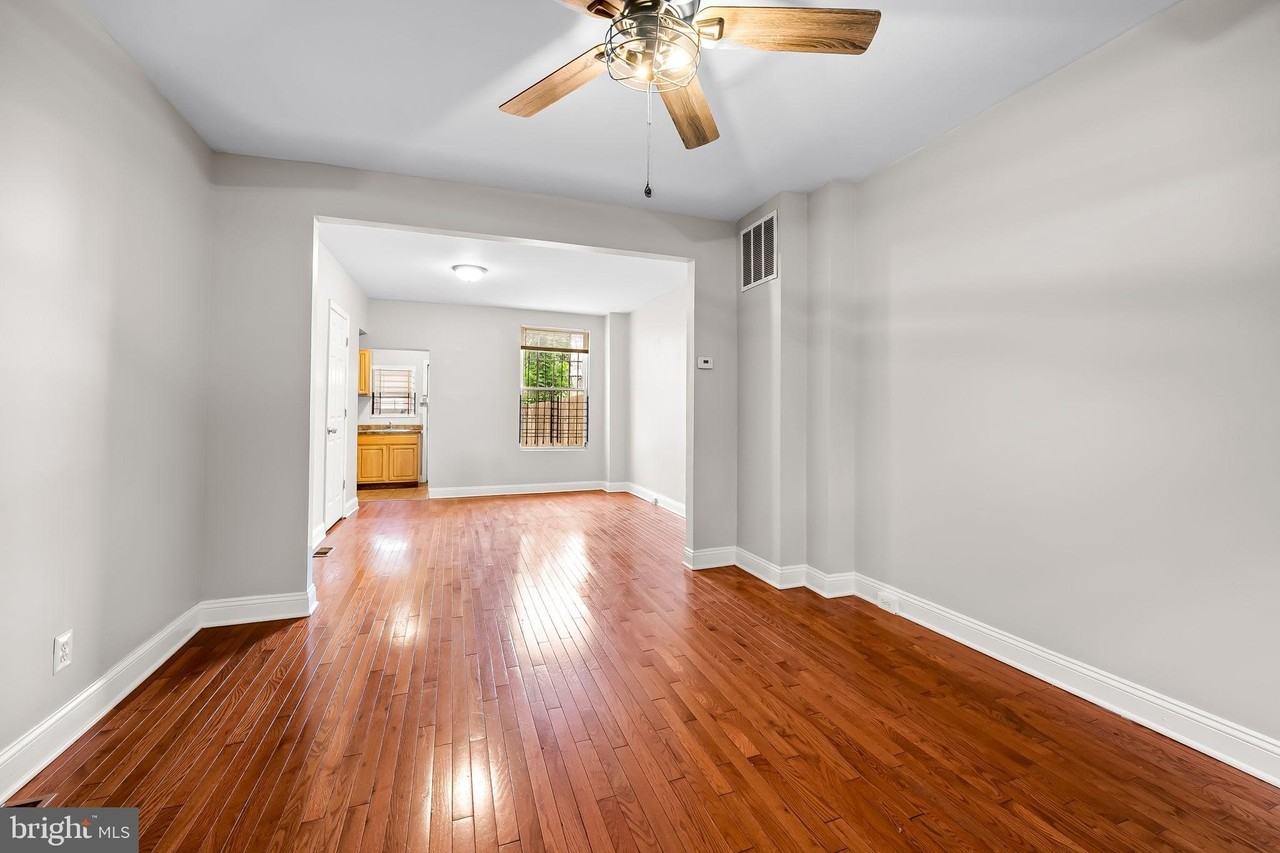 414 North Bouldin Street - Photo 7 of 23