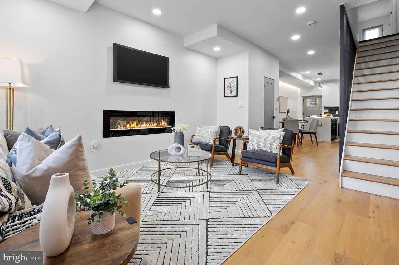 3306 East Lombard Street - Photo 6 of 44