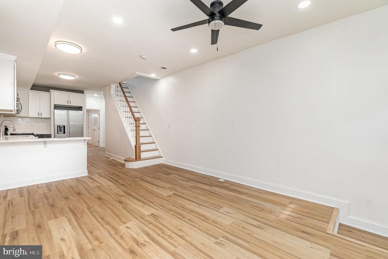 727 N Collington Ave - Photo 4 of 25