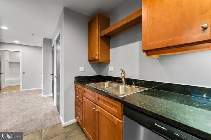 1211 Light St #108 - Photo 6 of 18