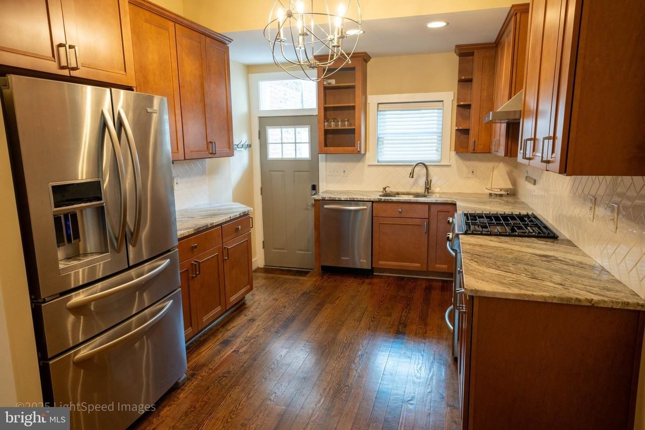 2730 E Baltimore St - Photo 3 of 40