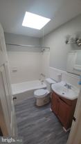 5103 Arbutus Ave Apt 2 #2 - Photo 1 of 1