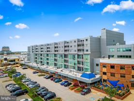 2772 Lighthouse Pt E Unit 211 #211 - Photo 1 of 1