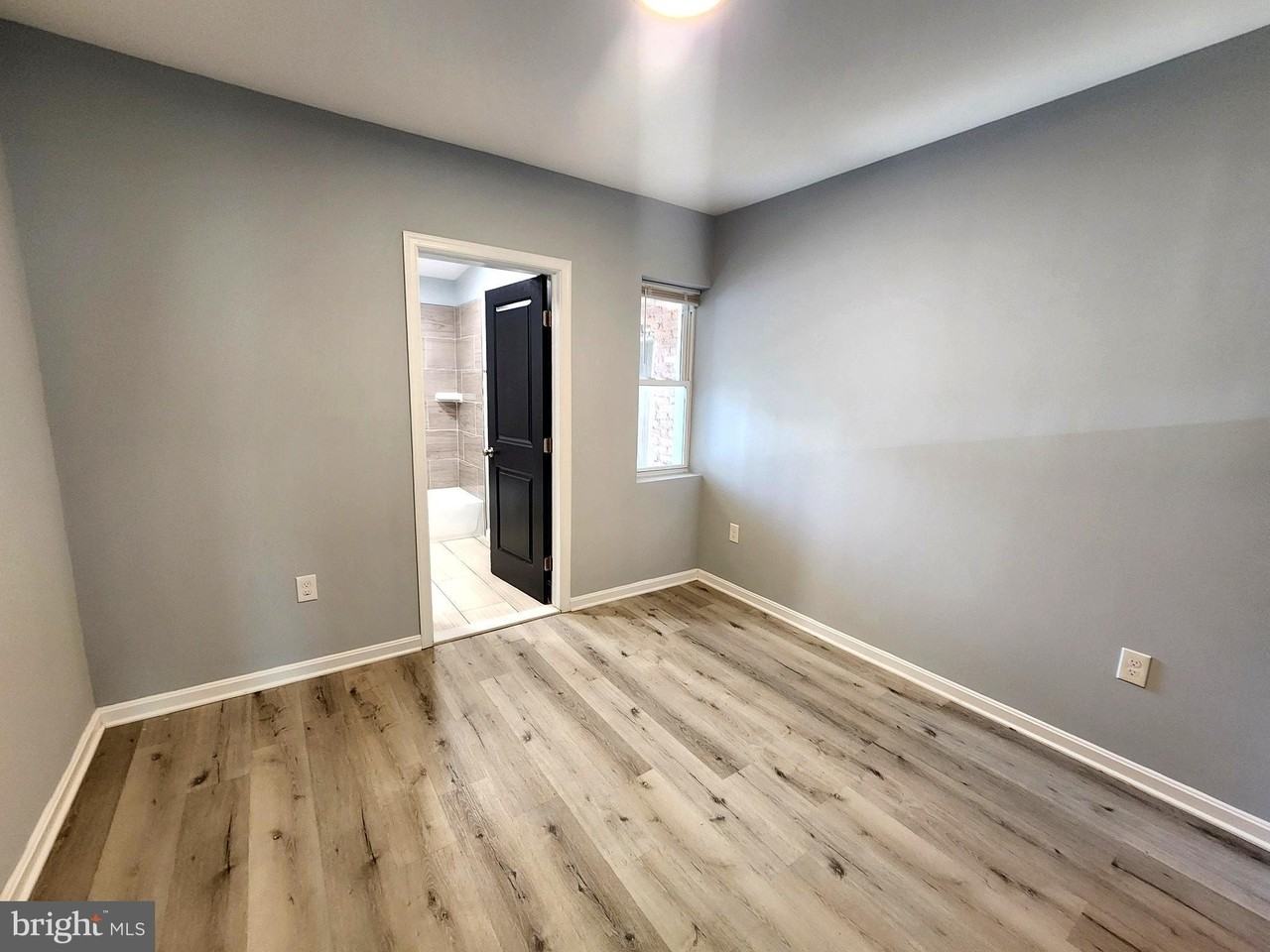 352 E University Pkwy Unit 3 #3 - Photo 7 of 16