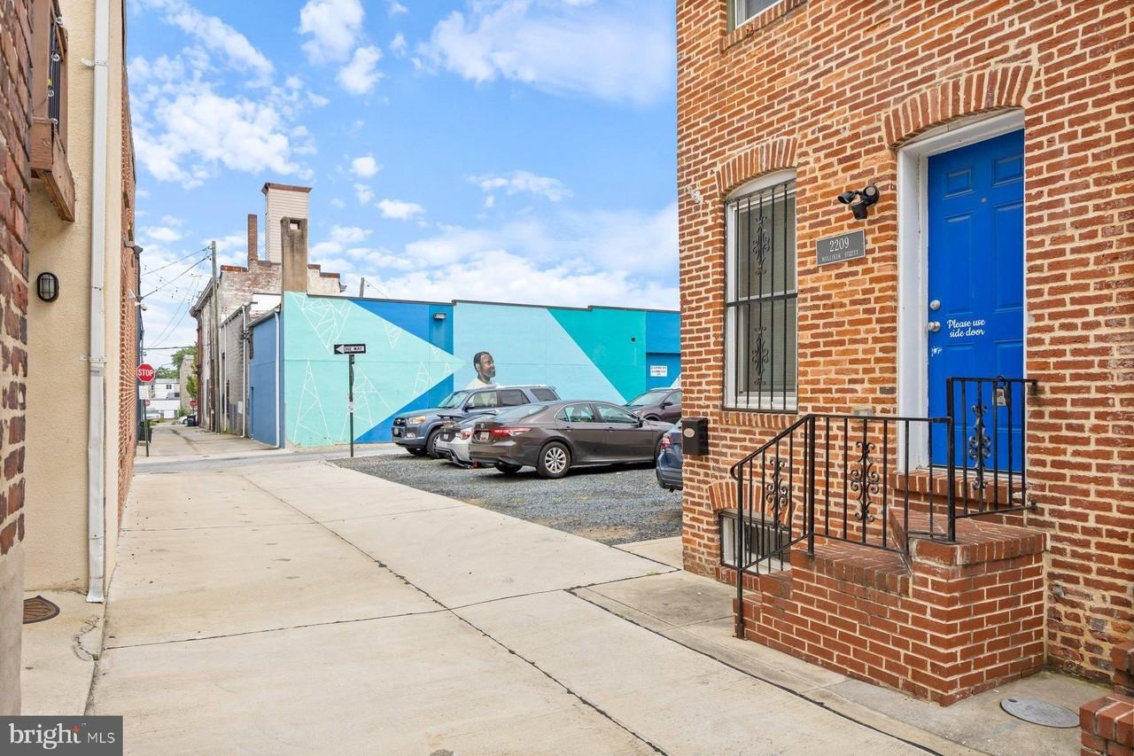 2209 Mullikin Street - Photo 2 of 32