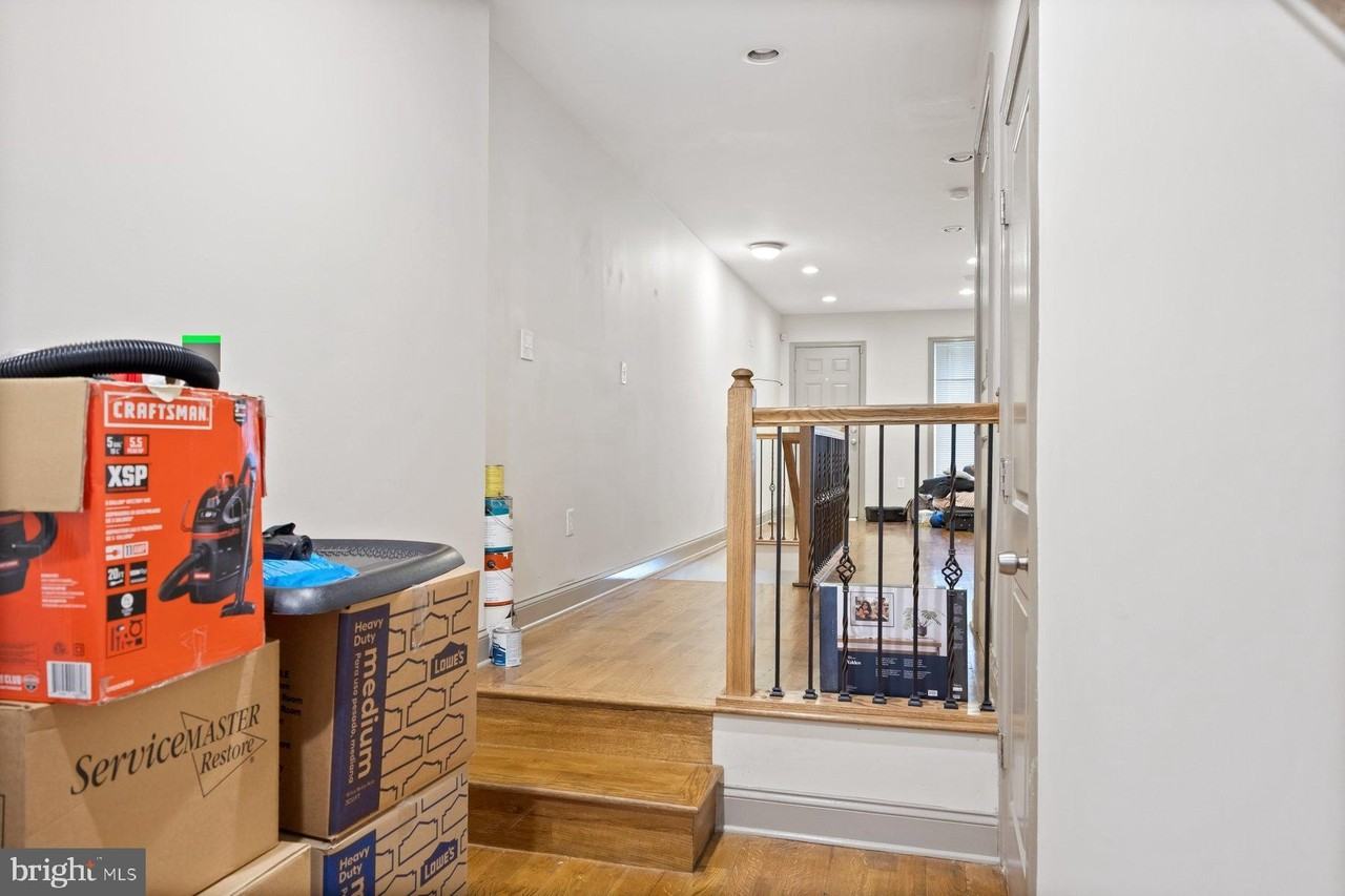 2209 Mullikin Street - Photo 7 of 32