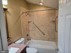 33 N Ann St - Photo 1 of 1