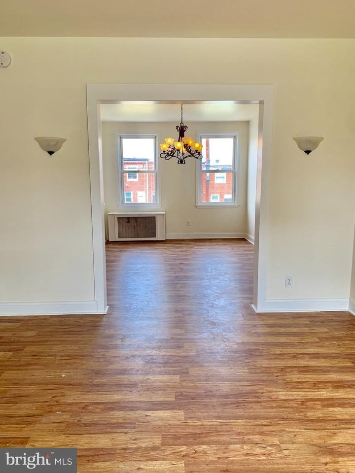 3542 Lyndale Ave - Photo 4 of 12