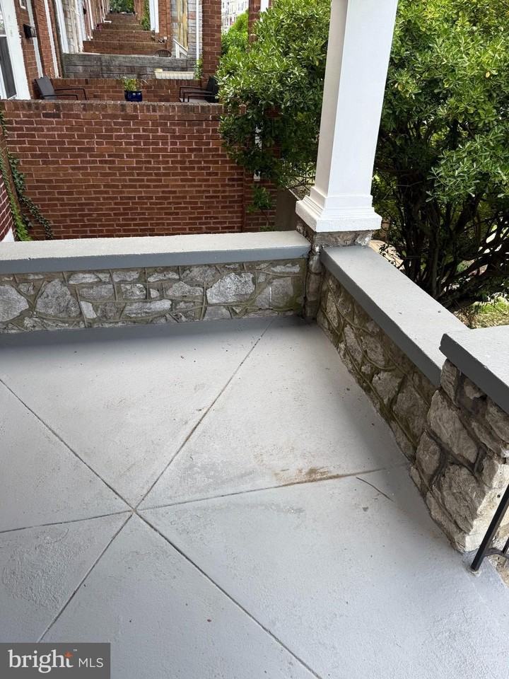 2807 Presstman Street - Photo 3 of 24