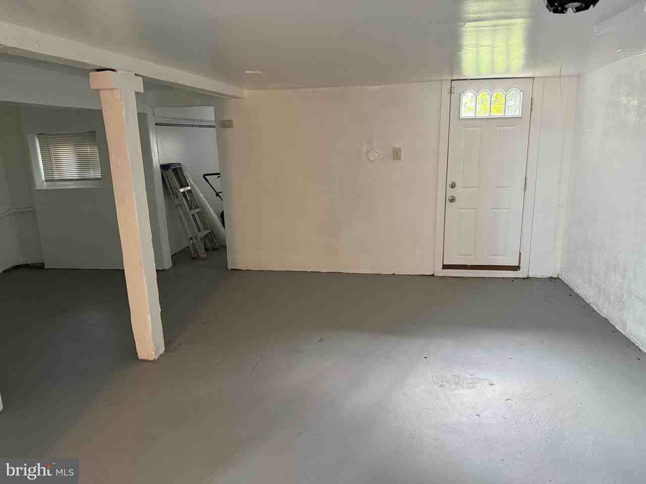 2807 Presstman Street - Photo 7 of 24