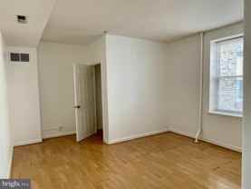 307 Dolphin St Apt 1d #1D - Photo 1 of 1