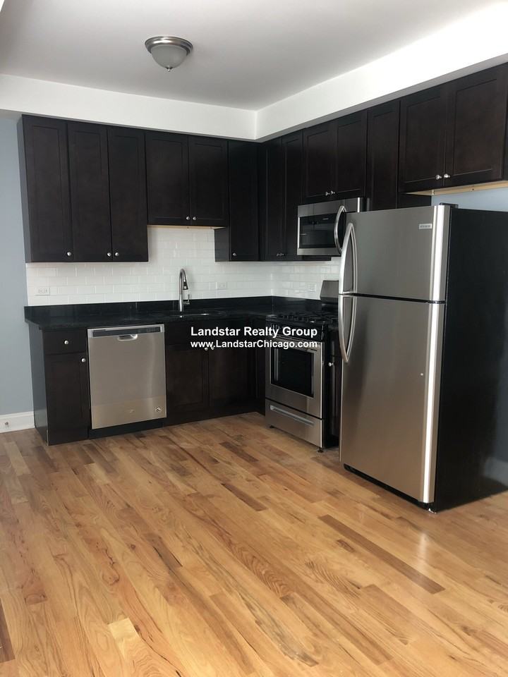 1646 W Pratt Blvd #1J - Photo 2 of 17