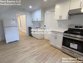 9 Knapp St #3 - Photo 1 of 1