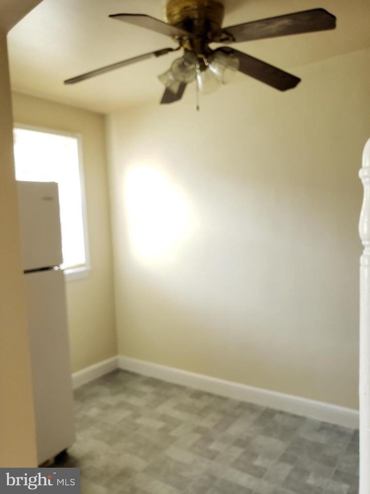 5338 Nelson Ave Apt 1 #1 - Photo 6 of 11