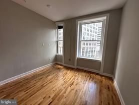 100 W Lexington St Apt 404 #404 - Photo 1 of 1