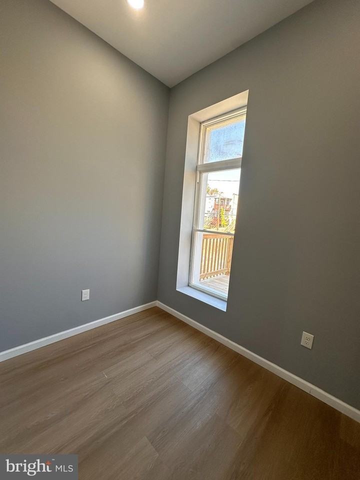 1927 Druid Hill Ave Apt 2 #FL2 - Photo 2 of 11