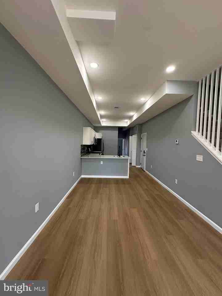 1927 Druid Hill Ave Apt 2 #FL2 - Photo 5 of 11