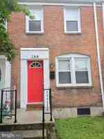 featured image of 144 Chestnut Street