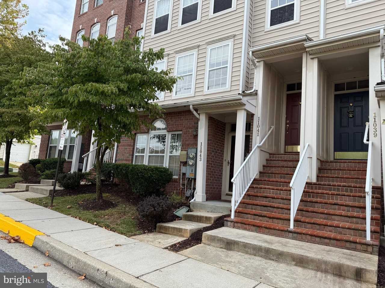 11039 Mill Centre Drive #11039 - Photo 4 of 33