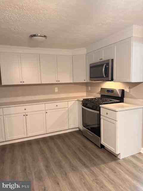 2021 Kelmore Rd - Photo 4 of 11