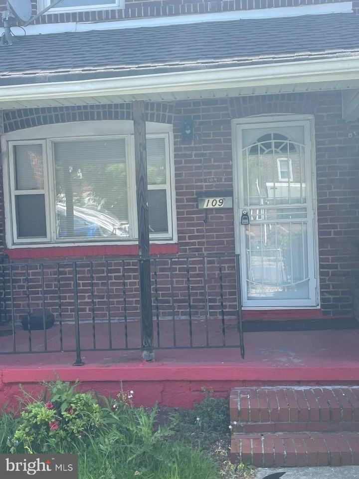 109 Carver Road - Photo 2 of 23