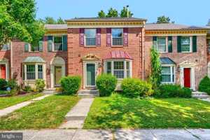 featured image of 30 Old Forge Ct