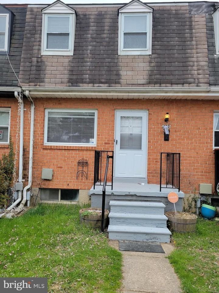 630 Kingston Rd - Photo 2 of 34