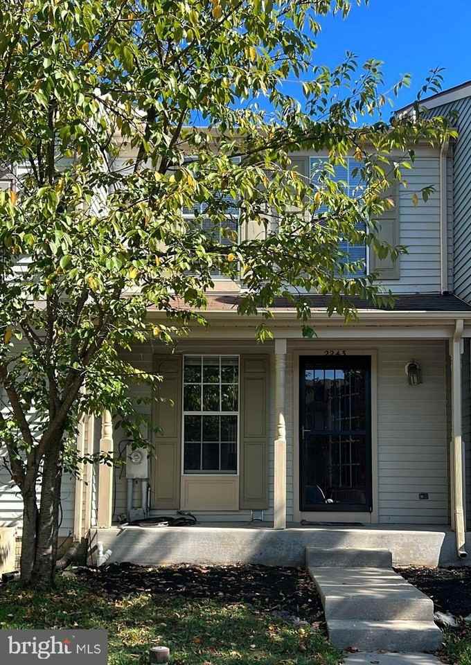 2243 Riding Crop Way - Photo 3 of 17