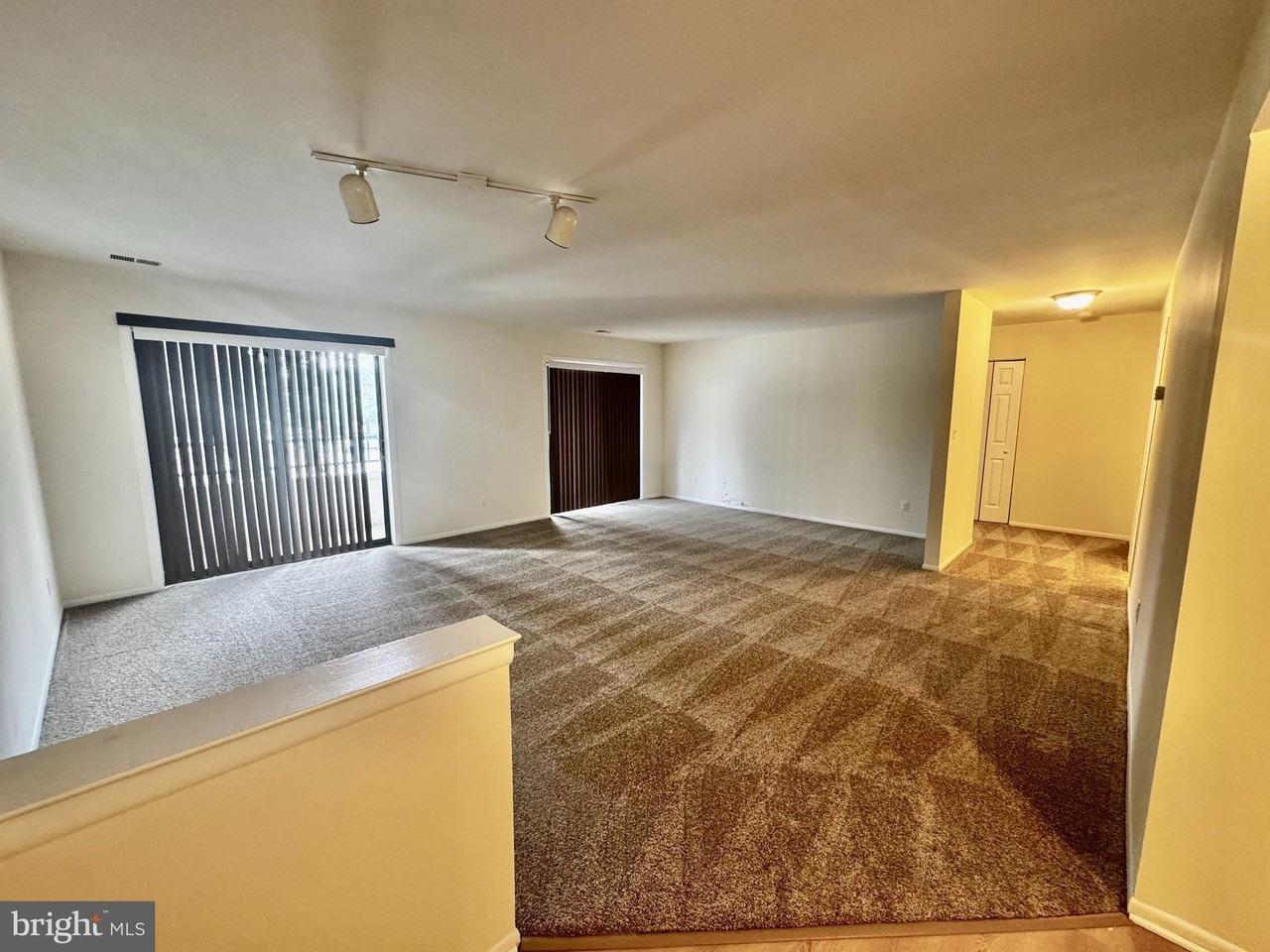 8 Winners Cir Apt 2b #2B - Photo 4 of 14