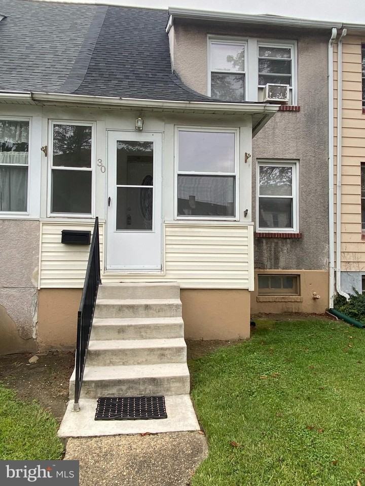 30 Portship Rd - Photo 2 of 16