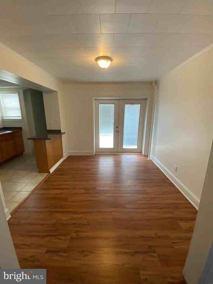 30 Portship Rd - Photo 4 of 16